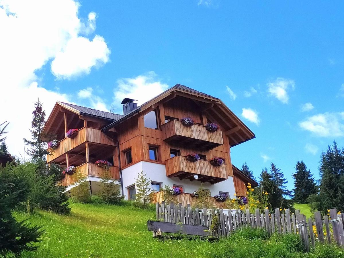 Agriturismo Luech Picedac Apartment La Valle Exterior photo